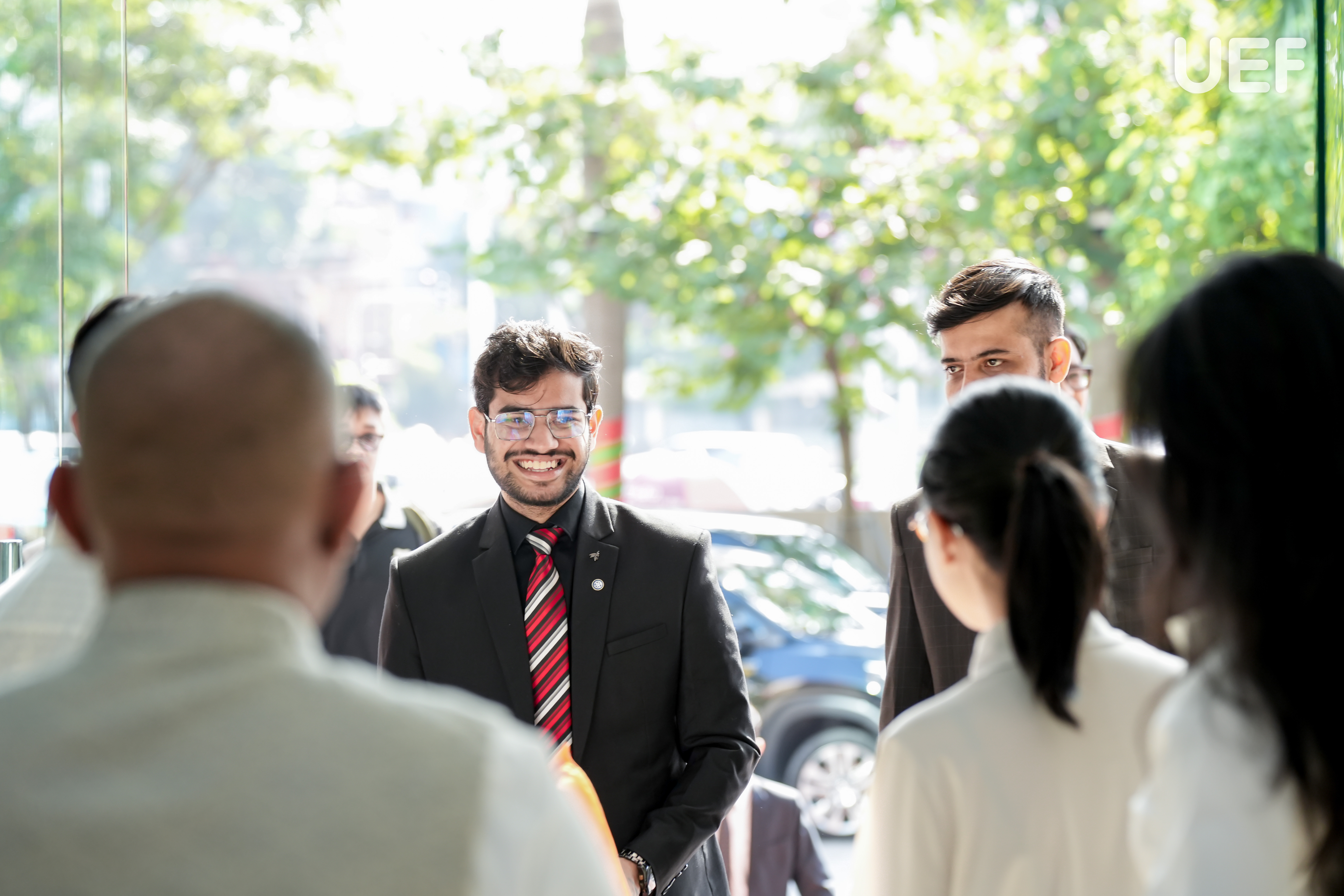 Visual archive photo 16