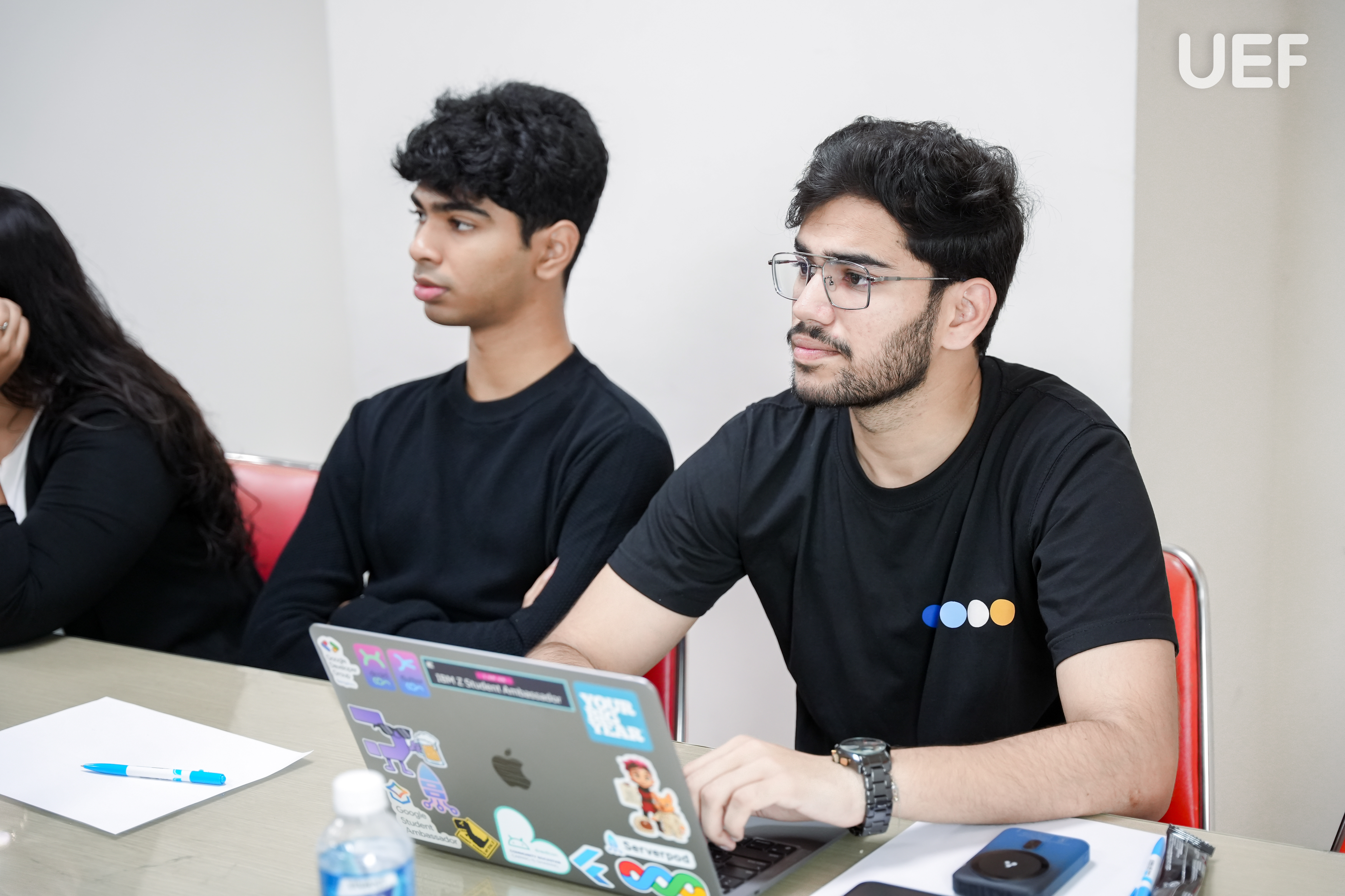 Visual archive photo 19